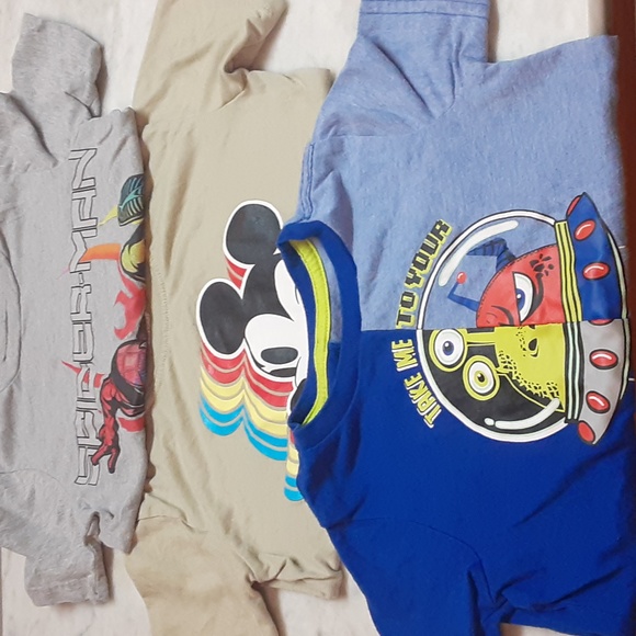 Size 4 boys shirts - Picture 1 of 7